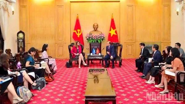 VIỆT NAM VÀ LIÊN HỢP QUỐC ĐẨY MẠNH HỢP TÁC NGHIÊN CỨU VÀ TƯ VẤN CHÍNH SÁCH VỀ QUYỀN TRẺ EM