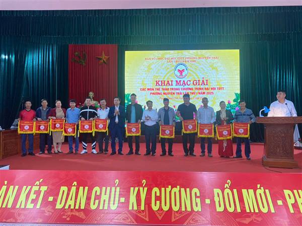 Khai mạc các môn thi đấu trong chương trình Đại hội Thể dục Thể thao phường Nguyễn Trãi lần thứ I.