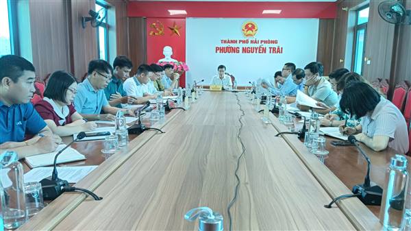 BAN THƯỜNG VỤ ĐẢNG ỦY PHƯỜNG NGUYỄN TRÃI TỔ CHỨC HỘI NGHỊ LẦN THỨ 7.