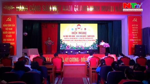 Ủy ban Mặt trận Tổ quốc Việt Nam phường Nguyễn Trãi vừa tổ chức Hội nghị ra mắt mô hình “Dân vận khéo” năm 2026 gắn với hoạt động của Câu lạc bộ Gia đình hạnh phúc và phong trào “Bình dân học vụ số”.