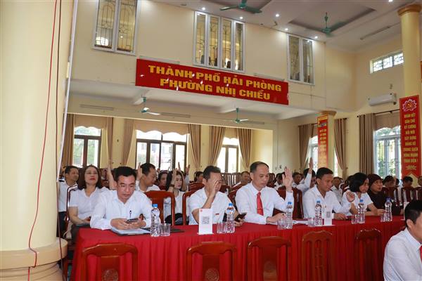 Kỳ họp thứ năm (Kỳ họp chuyên đề) HĐND phường Nhị Chiểu khoá I thông qua 3 nghị quyết quan trọng