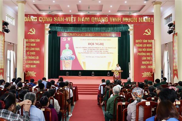 Truyền thông trợ giúp pháp lý, tư vấn pháp luật cho cán bộ, đoàn viên, hội viên các Tổ chức chính trị - xã hội và Hội Người khuyết tật trên địa bàn phường