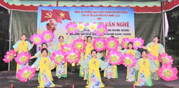 ĐẶC SẮC ĐÊM GIAO LƯU VĂN NGHỆ MỪNG SINH NHẬT BÁC
