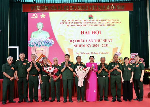 HỘI TRUYỀN THỐNG TRƯỜNG SƠN – ĐƯỜNG HỒ CHÍ MINH PHƯỜNG NHỊ CHIỂU TIẾP TỤC KẾ THỪA VÀ PHÁT HUY TRUYỀN THỐNG VẺ VANG CỦA BỘ ĐỘI TRƯỜNG SƠN