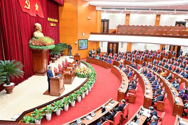 QUY ĐỊNH 20-QĐ/TW VỀ THI HÀNH ĐIỀU LỆ ĐẢNG: BỔ SUNG MỐC TẶNG HUY HIỆU ĐẢNG