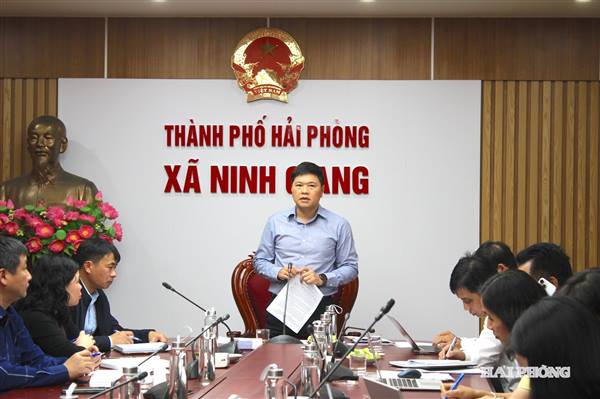 Phó Chủ tịch UBND thành phố Hải Phòng Hoàng Minh Cường, cùng đoàn công tác kiểm tra công tác Cải cách hành chính năm 2025 tại xã Ninh Giang