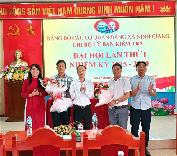 ĐẢNG ỦY CƠ QUAN ĐẢNG XÃ NINH GIANG HOÀN THÀNH ĐẠI HỘI CÁC CHI BỘ, NHIỆM KỲ 2025 - 2030.