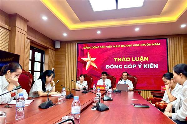 HOÀN THÀNH ĐẠI HỘI CHI BỘ ĐẢNG ỦY UBND XÃ NINH GIANG, NHIỆM KỲ 2025–2030
