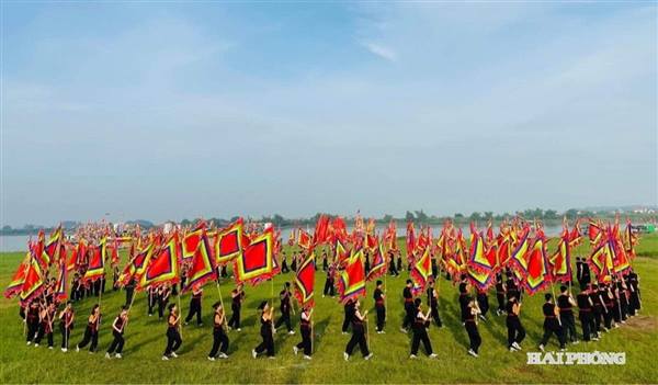 Biểu diễn võ thuật - nét độc đáo ở Lễ hội mùa thu Côn Sơn - Kiếp Bạc