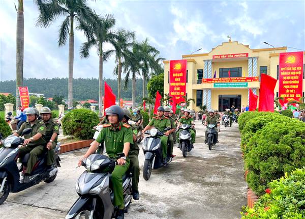 Phường Phạm Sư Mạnh ra quân cao điểm xây dựng “Phường không ma túy” năm 2025