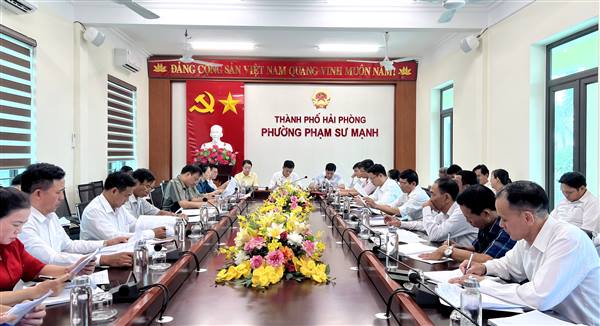 Đảng uỷ phường Phạm Sư Mạnh tổ chức hội nghị giao ban Bí thư các chi, đảng bộ trực thuộc, Tổ dân phố trên địa bàn