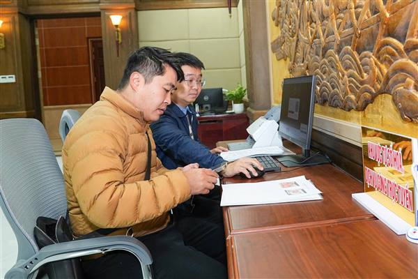 UBND thành phố yêu cầu hoàn thành 100% chỉ tiêu số hóa hồ sơ, nâng cao hiệu quả giải quyết thủ tục hành chính