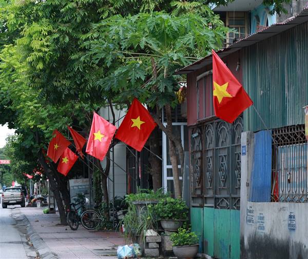 Phường Phạm Sư Mạnh tổ chức các hoạt động tuyên truyền, chào mừng các ngày lễ lớn trong tháng 4, tháng 5 và Lễ hội Hoa Phượng Đỏ - Hải Phòng 2026
