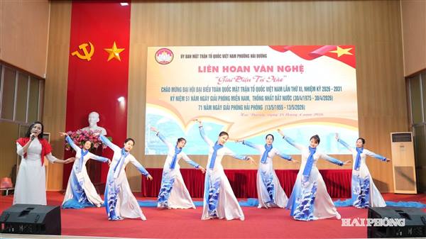 Sắc màu Lễ hội Hoa Phượng Đỏ lan tỏa từ cơ sở