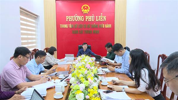 Ban Thường vụ Đảng ủy phường họp nghe báo cáo, cho ý kiến về một số nội dung