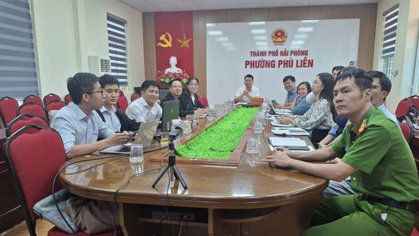 Triển khai cập nhật hệ thống dữ liệu điều hành và ứng dụng quản lý Tổ dân phố trên địa bàn phường Phù Liễn