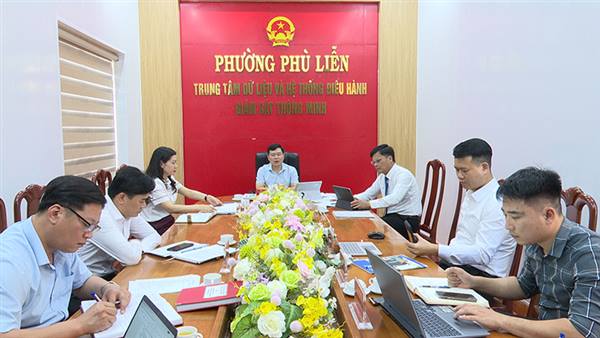 Thường trực Đảng ủy phường họp nghe báo cáo, cho ý kiến về một số nội dung