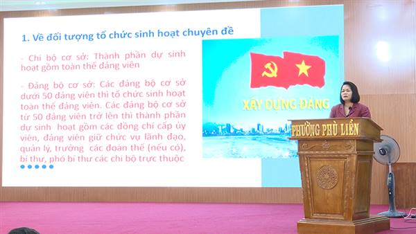 Đảng bộ phường Phù Liễn: Nâng cao chất lượng sinh hoạt chi bộ gắn với nâng cao năng lực số, phát huy vai trò tiên phong học tập kỹ năng số của đảng viên