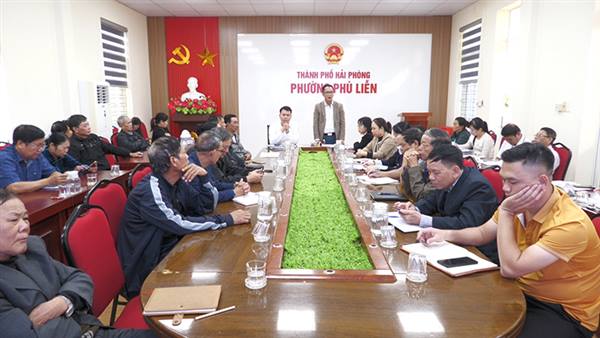 UBND phường phối hợp với Bệnh viện Phổi Hải Phòng triển khai hoạt động khám sàng lọc phát hiện bệnh phổi tắc nghẽn mạn tính và hen phế quản trên địa bàn phường