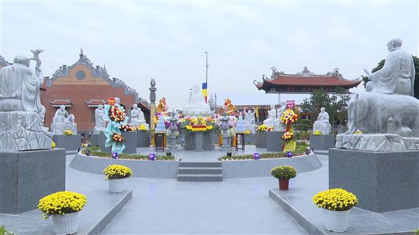 Chùa Quỳnh tổ chức lễ cung rước tượng Phật La Hán về an vị tại chùa