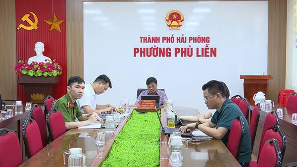 Phường Phù Liễn tham dự lần thứ tư của Ban Chỉ đạo để sơ kết, đánh giá tình hình thực hiện nhiệm vụ từ đầu năm và quán triệt, triển khai các nhiệm vụ trọng tâm từ nay đến cuối năm