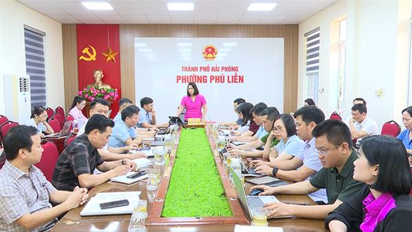 Ban Thường vụ Đảng ủy phường đánh giá kết quả thực hiện nhiệm vụ tháng 4 và 4 tháng đầu năm, triển khai nhiệm vụ trọng tâm tháng 5 