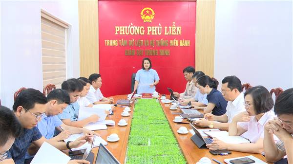 Thường trực HĐND phường nghe báo cáo tình hình giải quyết các ý kiến, kiến nghị của cử tri tại các kỳ họp HĐND phường