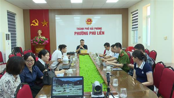 Phường Phù Liễn dự Hội nghị trực tuyến hướng dẫn công tác báo cáo và rà soát nhiệm vụ vận hành Cổng Dịch vụ công Quốc gia mới

