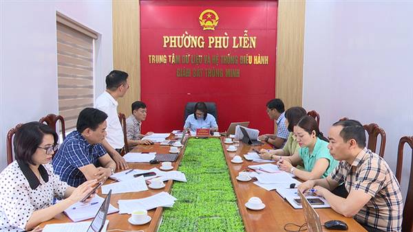 Thường trực Đảng ủy phường xem xét, cho ý kiến nhiều nội dung quan trọng về quy hoạch, đầu tư xây dựng, an sinh xã hội