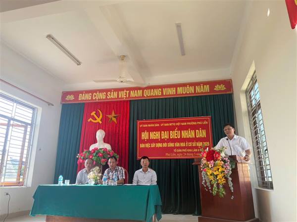 Người dân tổ dân phố Kha Lâm 6 kiến nghị nhiều vấn đề liên quan đến vệ sinh môi trường, trật tự đường hè, an toàn giao thông