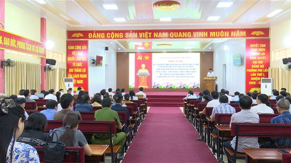 Đảng ủy phường triển khai đánh giá, xếp loại cán bộ, công chức, viên chức thực hiện trên hệ thống giải pháp điều hành chính quyền số cấp cơ sở Egov – DSS