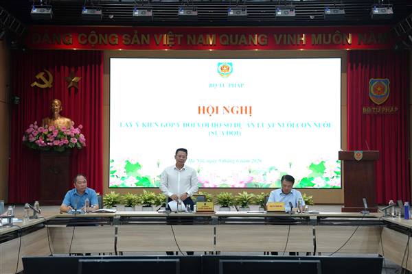 Bộ Tư pháp lấy ý kiến góp ý hoàn thiện Hồ sơ Dự án Luật Nuôi con nuôi (sửa đổi)