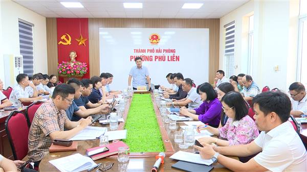 Khẩn trương hoàn thiện hồ sơ, đảm bảo tiến độ công tác đo đạc, lập bản đồ địa chính, lập hồ sơ địa chính và hoàn thành cơ sở dữ liệu về đất đai trên địa bàn phường