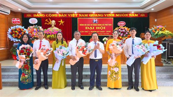 Đại hội Đảng bộ các cơ quan Đảng xã Phú Thái lần thứ nhất, nhiệm kỳ 2025 - 2030.