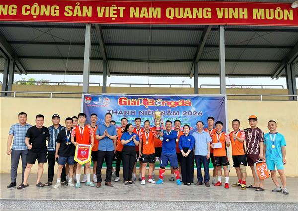 Đoàn Thanh niên xã phối hợp với Trung tâm Dịch vụ sự nghiệp công xã Phú Thái, tổ chức lễ bế mạc giải bóng đá thanh niên xã Phú Thái năm 2026.