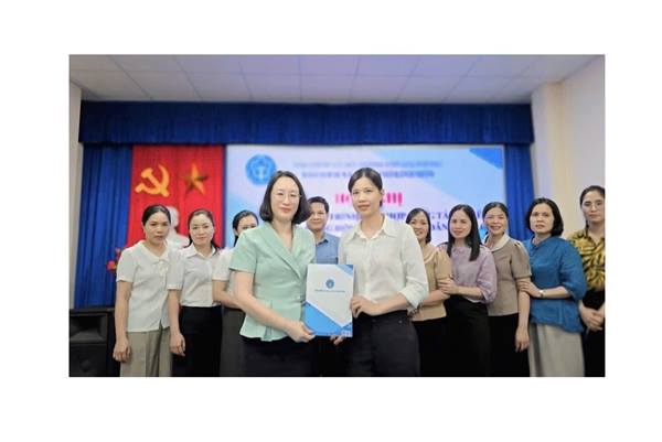 Hội Liên Hiệp Phụ Nữ xã Phú Thái kyd kết kế hoạch phối hợp với bảo hiểm xã hội cơ sở Kinh Môn.