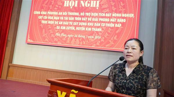 Hội đồng Bồi thường, hỗ trợ và tái định cư xã Phú Thái tổ chức hội nghị công khai phương án bồi thường, hỗ trợ đối với diện tích đất nông nghiệp, cây cối, hoa màu và tài sản trên đất thuộc phạm vi thu hồi để thực hiện Dự án Đầu tư xây dựng Khu dân cư Thiện Đáp