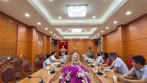 Ban Công tác 35 xã Phú Thái tổ chức Hội nghị sơ kết hoạt động Ban Công tác về bảo vệ nền tảng tư tưởng của Đảng, đấu tranh phản bác các quan điểm sai trái, thù địch 6 tháng đầu năm; triển khai phương hướng, nhiệm vụ 6 tháng cuối năm 2026.