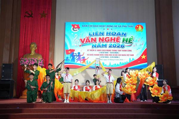 Ban chỉ đạo Hoạt động Hè xã Phú Thái tổ chức đêm liên hoan văn nghệ với chủ đề “Tuổi trẻ Phú Thái – Kết nối truyền thống, vững bước tương lai” 