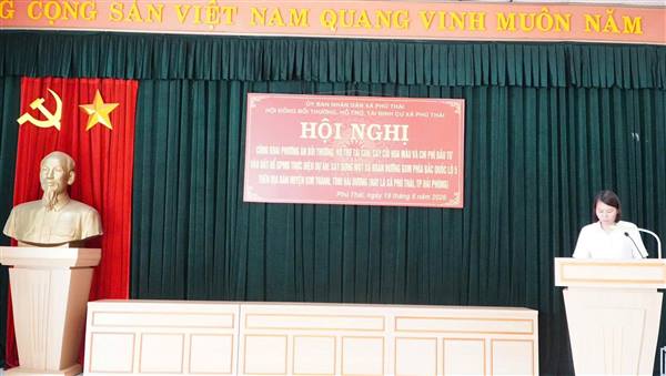 Hội đồng Bồi thường, Hỗ trợ và Tái định cư xã Phú Thái tổ chức hội nghị công khai phương án bồi thường, hỗ trợ đối với tài sản, cây cối, hoa màu và chi phí đầu tư vào đất còn lại để giải phóng mặt bằng thực hiện Dự án xây dựng một số đoạn đường gom phía Bắc Quốc lộ 5 trên địa bàn huyện Kim Thành, tỉnh Hải Dương trước đây, nay thuộc xã Phú Thái, thành phố Hải Phòng.