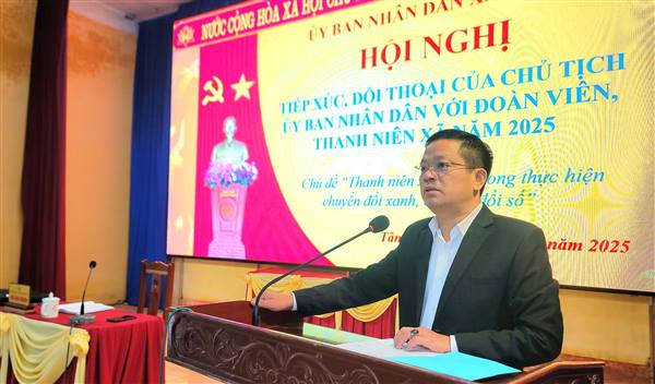 Chủ tịch UBND xã Tân An đối thoại trực tiếp với gần 100 đoàn viên, thanh niên