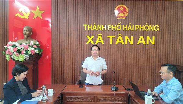 Hội nghị bàn giao các Trạm Y tế trên địa bàn xã