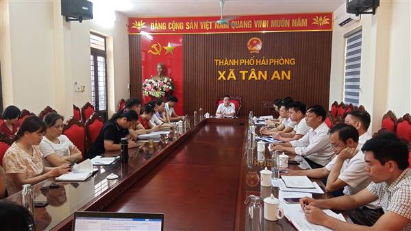 TÂN AN ĐỔI MỚI – NÂNG CAO CHẤT LƯỢNG Y TẾ CƠ SỞ PHỤC VỤ NHÂN DÂN