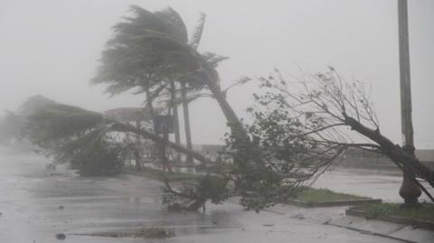 UBND phường Tân Hưng ban hành Công văn tăng cường chủ động phòng chống cơn bão số 11 (bão Matmo).