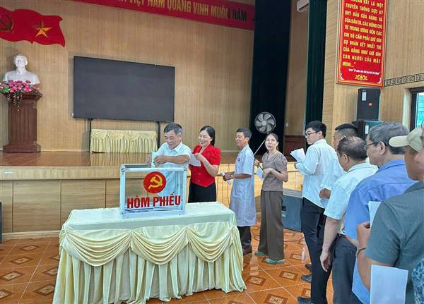 HỘI NGHỊ GIỚI THIỆU NHÂN SỰ UỶ BAN MTTQ PHƯỜNG TÂN HƯNG