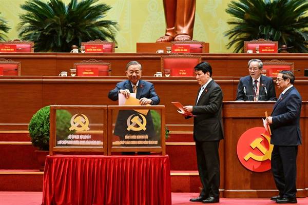 Công bố kết quả bầu cử Ban Chấp hành Trung ương Đảng khóa XIV
