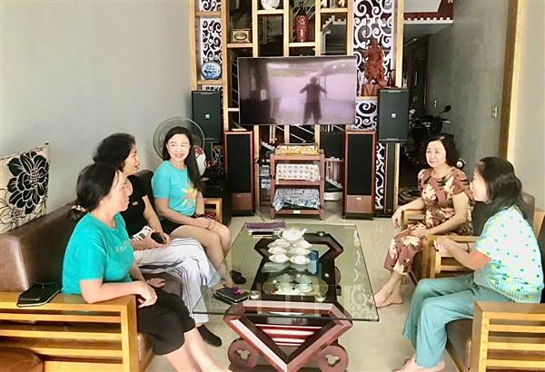 Câu lạc bộ Mẹ chồng nàng dâu Chi hội Phụ nữ Tổ dân phố số 7 - cầu nối của hạnh phúc gia đình