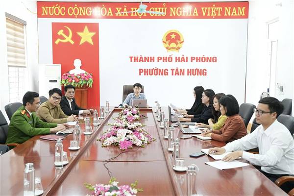 Phường Tân Hưng tham dự họp trực tuyến về phát triển khoa học, công nghệ, đổi mới sáng tạo, chuyển đổi số và Đề án 06