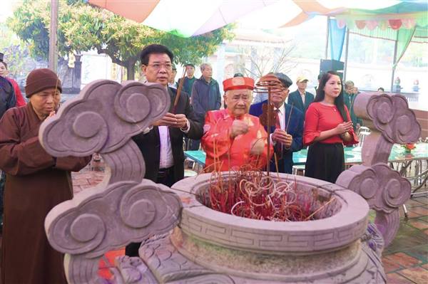 Lễ hội truyền thống Đình Phúc Duyên, dâng hương tưởng nhớ Đức Thượng Trần