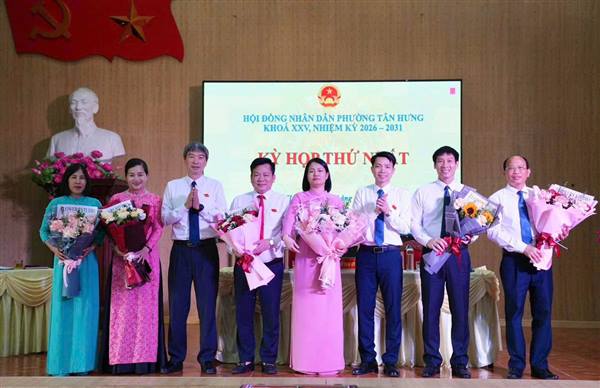 Kỳ họp thứ nhất HĐND phường Tân Hưng khóa XXV, nhiệm kỳ 2026-2031: Kiện toàn nhân sự chủ chốt